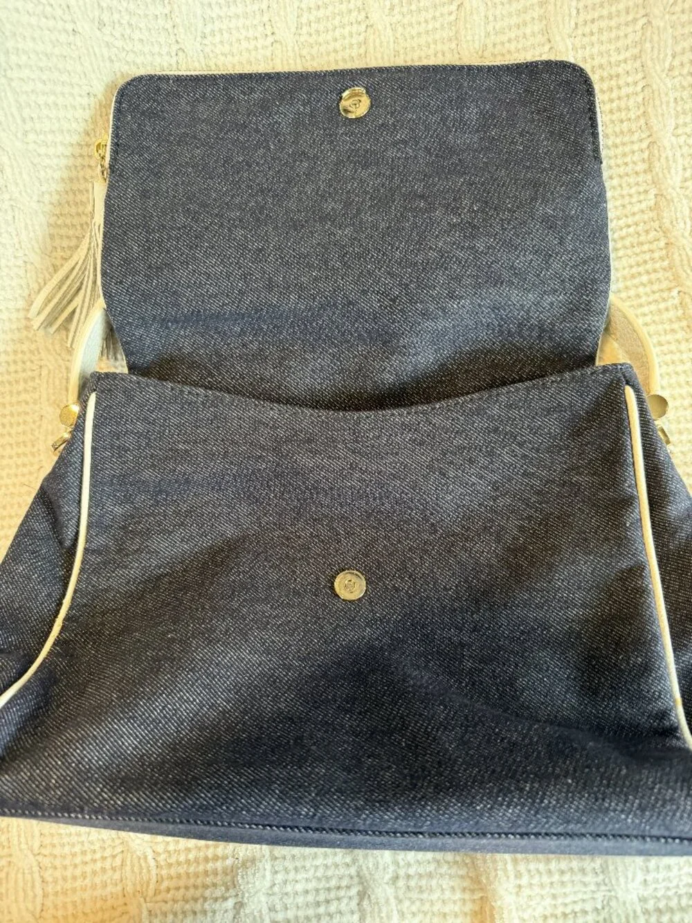 Kate Spade denim crossbody - Picture 3 of 12
